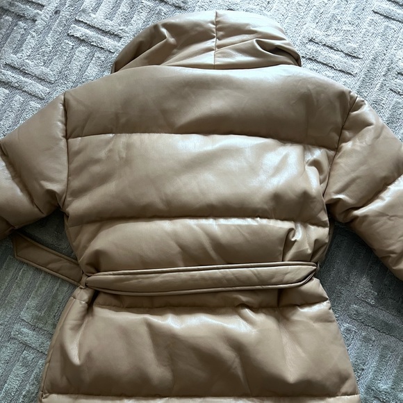 JONATHAN SIMKHAI Blakely Puffer Coat - Picture 7 of 9